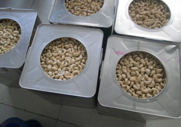 CASHEW NUTS - Image 3