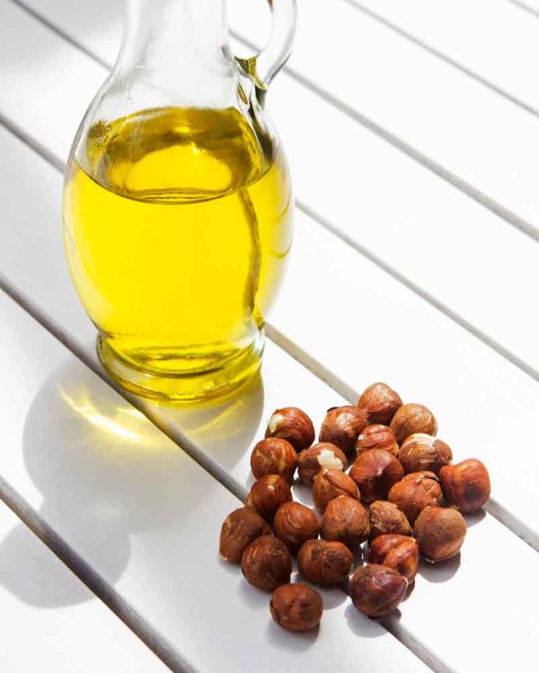 Hazelnut oil